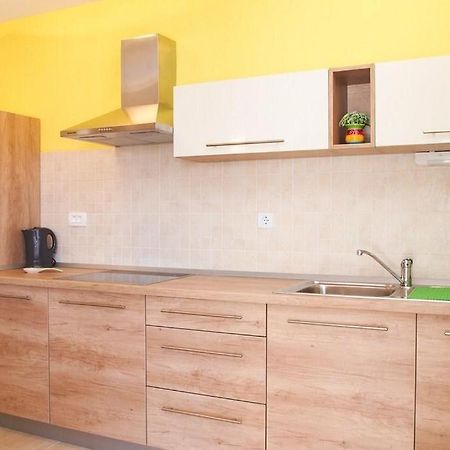 Apartment Danese Промайна Екстер'єр фото