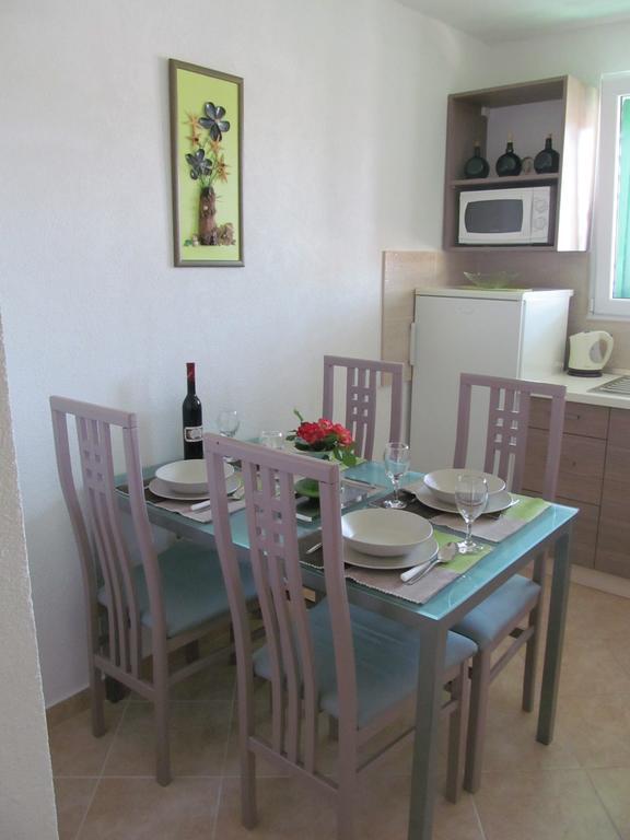 Apartment Danese Промайна Номер фото