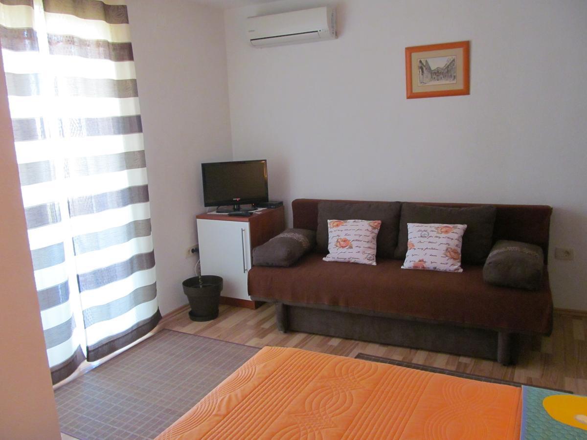 Apartment Danese Промайна Екстер'єр фото