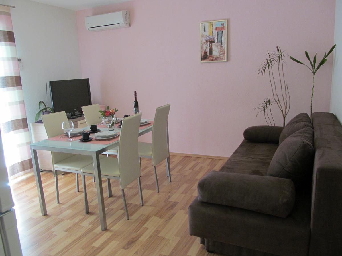 Apartment Danese Промайна Екстер'єр фото
